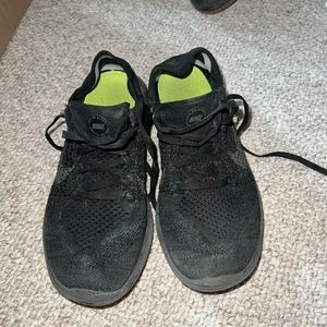 Black Nike Flyknit Shoes